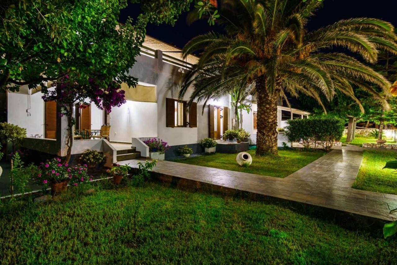 Irini Studios Skyros Exteriér fotografie
